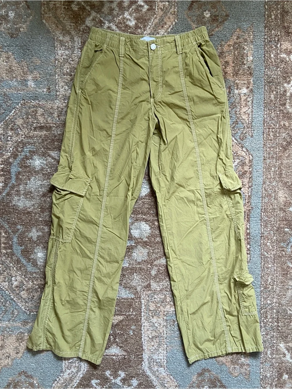 Zara Women's Cargo Pants in Olive-Green - Picture 1 of 6